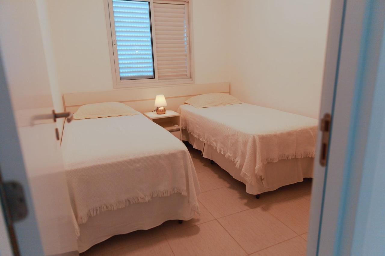 Apto Na Praia Grande - Ubatuba No 4º Andar Com Ar E Wi-Fi Proximo Do Mar! Dış mekan fotoğraf